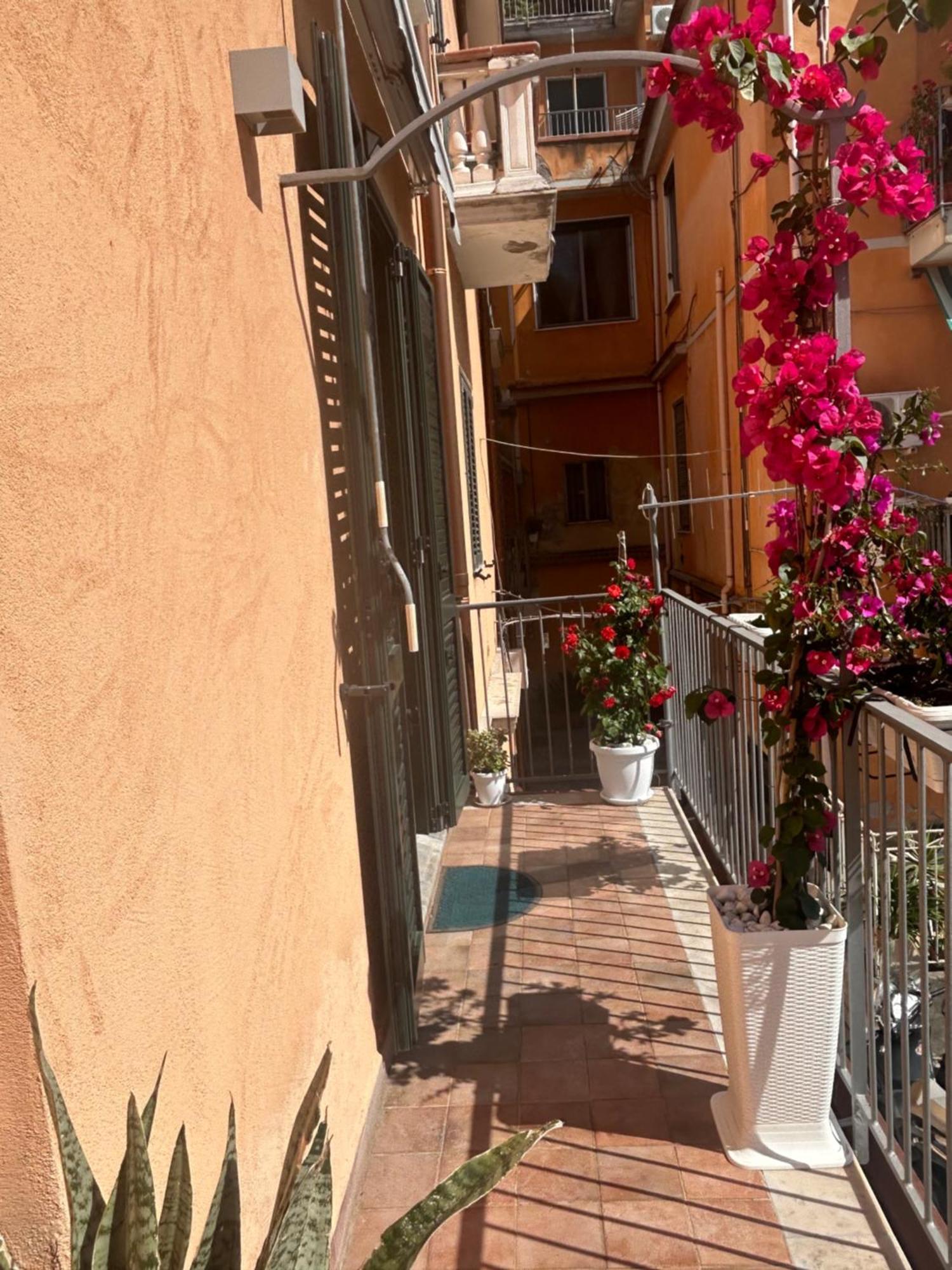Sissi House Salerno Apartment Exterior foto